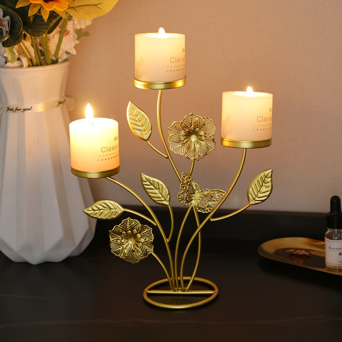 1pc Elegant Golden Metal Candle Holder, Creative Tabletop Decorative Candle Stand for Home, Dining