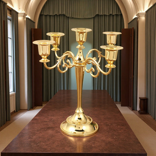 Elegant retro European candlestick-metal material, suitable for wedding props decoration romantic candlelight dinner and  home